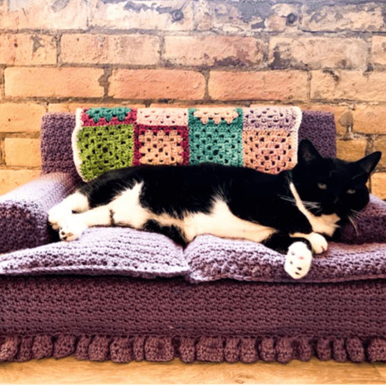 Crochet Kitty Couch
5