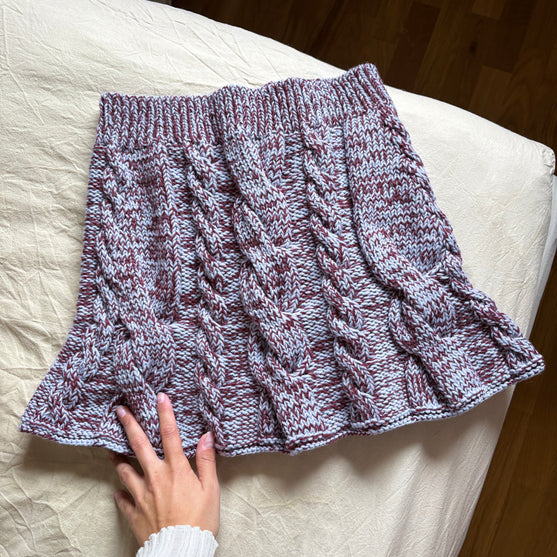 Beyond Cables - Skirt
3