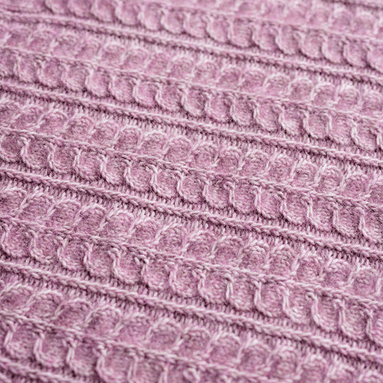 Muse Shawl - Châle Triangulaire Texturé
8