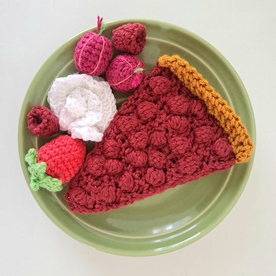 Pie with Red Berries
3