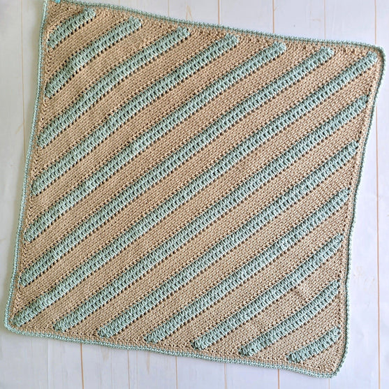 Dicentra - Blanket
2