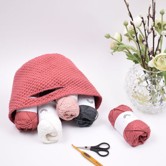 Crocheted yarn bag with structure 8/8
2