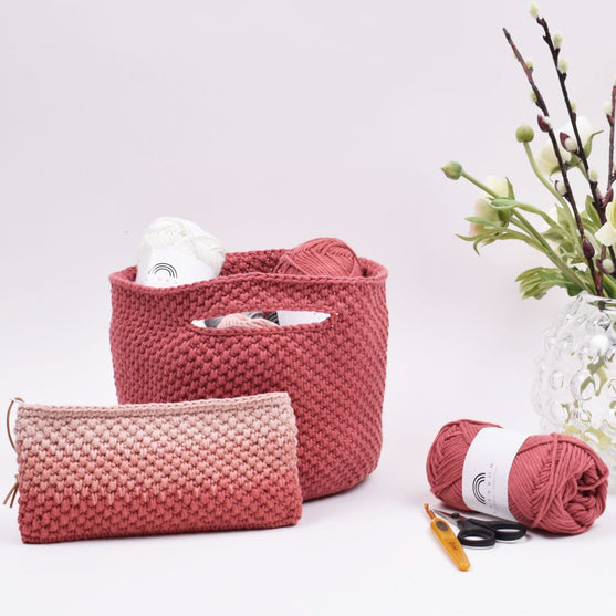 Crocheted yarn bag with structure 8/8
3