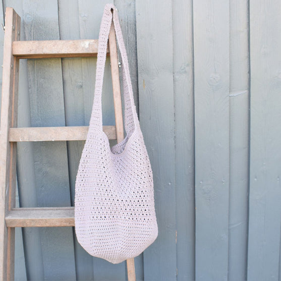 Summer Shopper
5