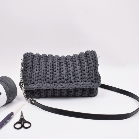 Rib Clutch
3