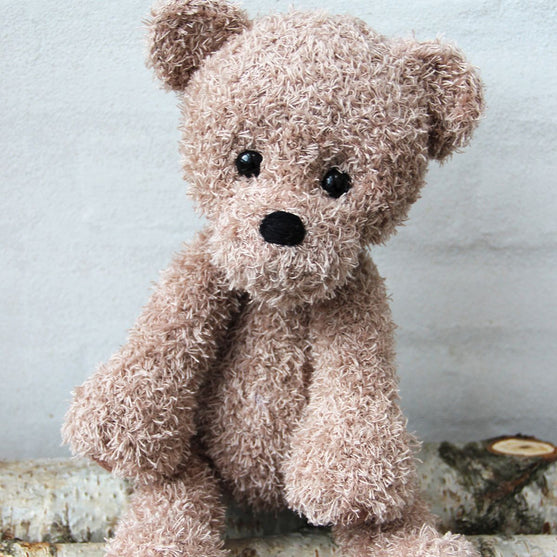 Teddy with blanket and pillow - Basse
5