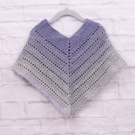 Classical Attitude Poncho – Enfant
4