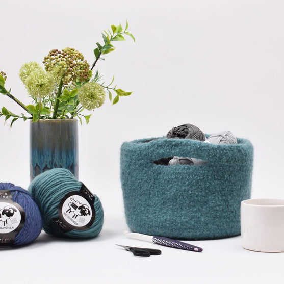 Fulled yarn bag
1