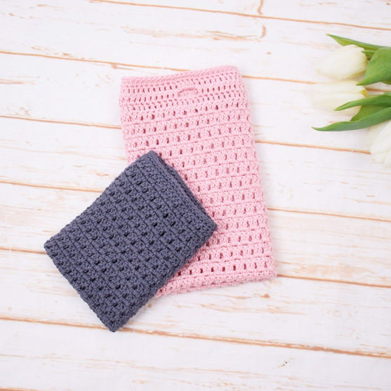 Couple - Crocheted kitchen towel
8