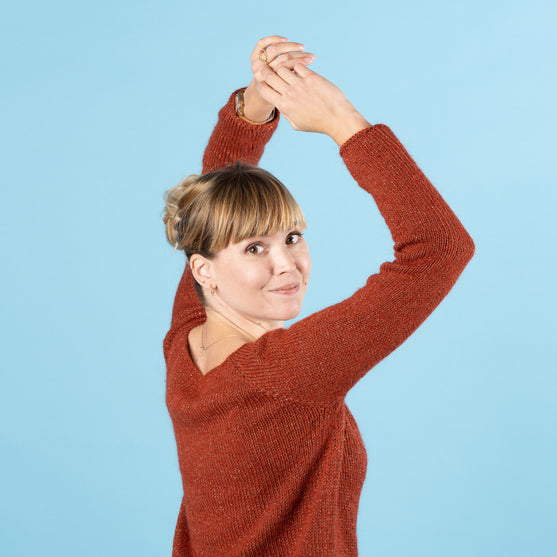 Nadia - Sweater
10