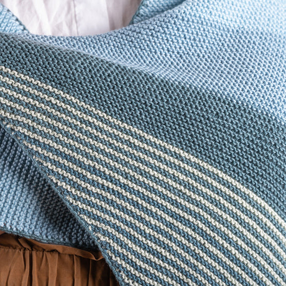 Metorit - Châle Asymétrique
4