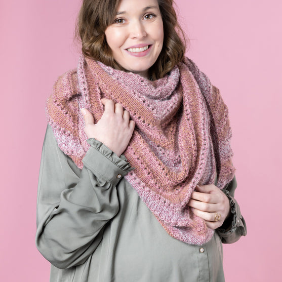 Rav - Shawl
7