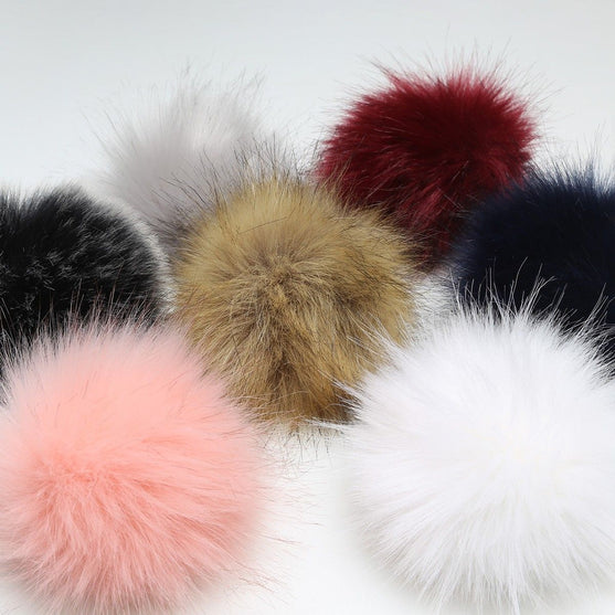 Pom Pom - White - Go Handmade
5