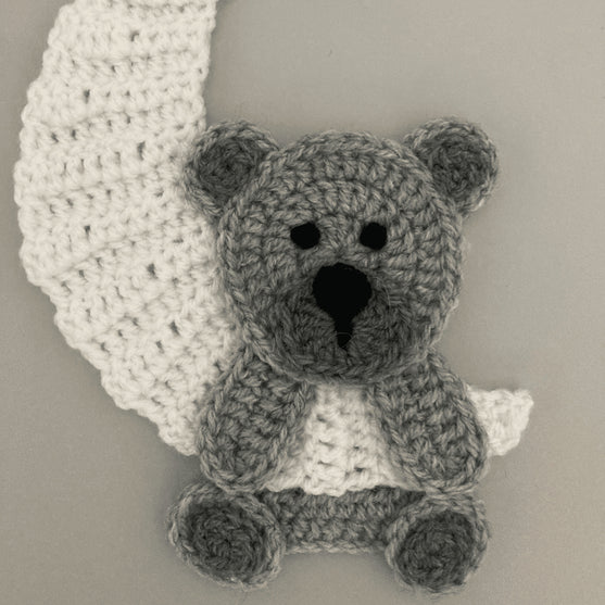 Moon Bear - Applique
6