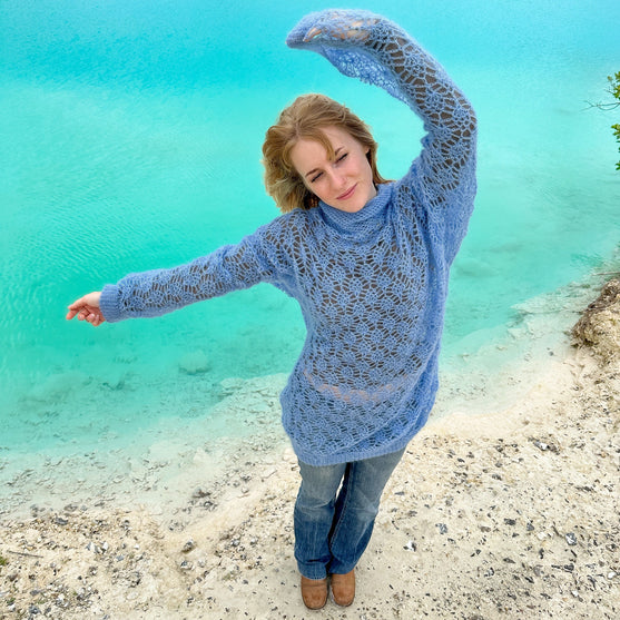 Pineapple Feather - Pull
2