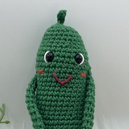 Gundula Cucumber - Amigurumi
5