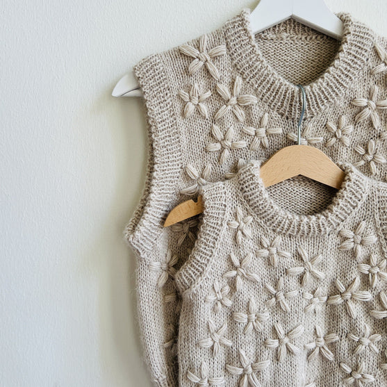 Alice - Pull sans manche Enfant
9