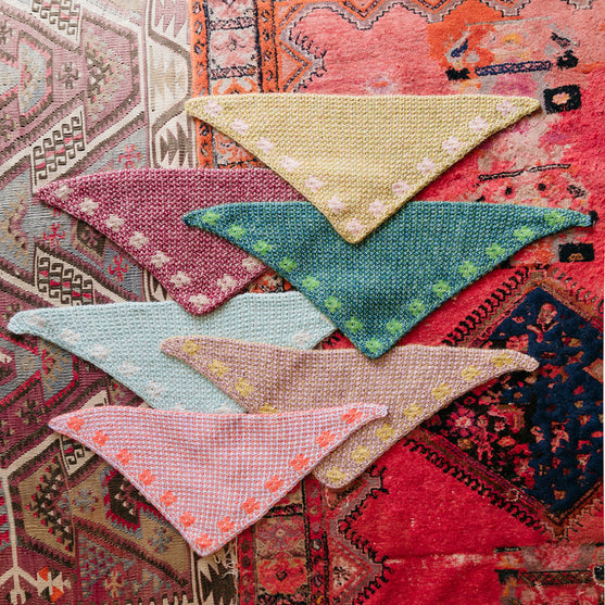 Pressed Flowers Kerchief - Bandana en Mosaïque
2