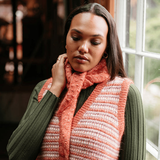 Amelia - Gilet à Motif Coloré
6