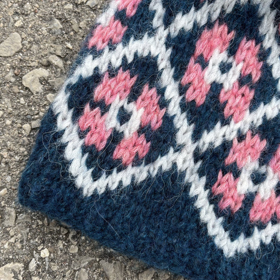 Wintergarden - Hat
8