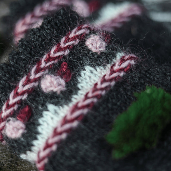 Woodland - Mittens
6