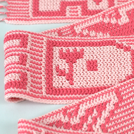 Hooked on You - Scarf
4