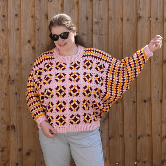 Boxy Bloom - Sweater
1