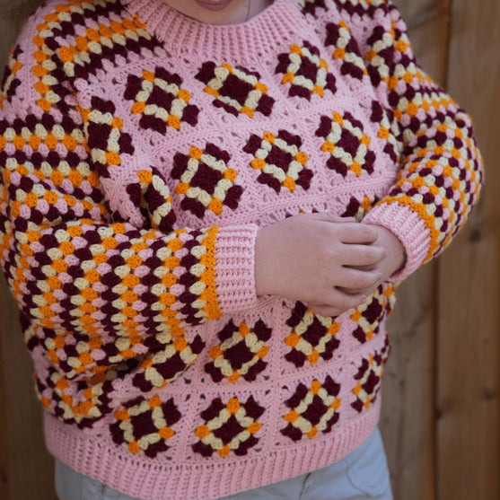 Boxy Bloom - Sweater
4