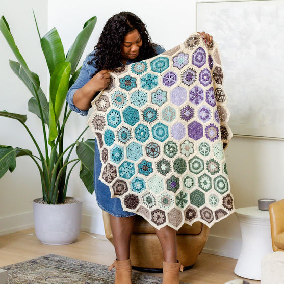 Aura - Motif Lapghan - CAL
3