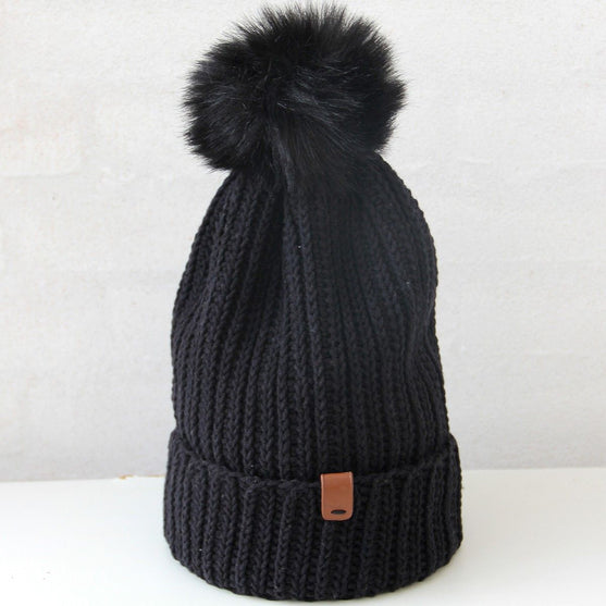 Rib Stitch Bonnet
2