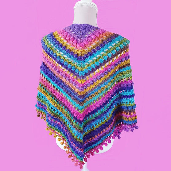 Châle Pompom
2