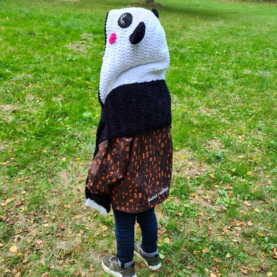 Panda Scarf
4