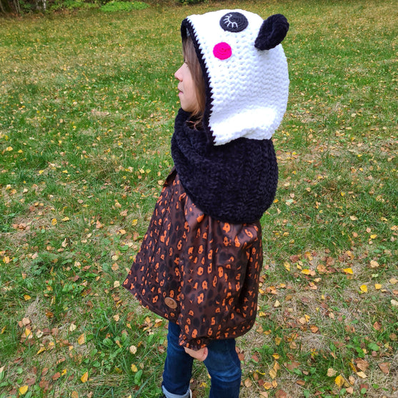 Panda Scarf
5