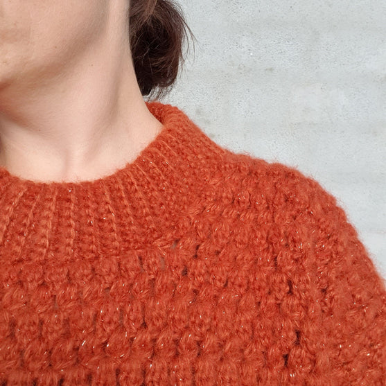 Fluffy Glitz - Pull
3