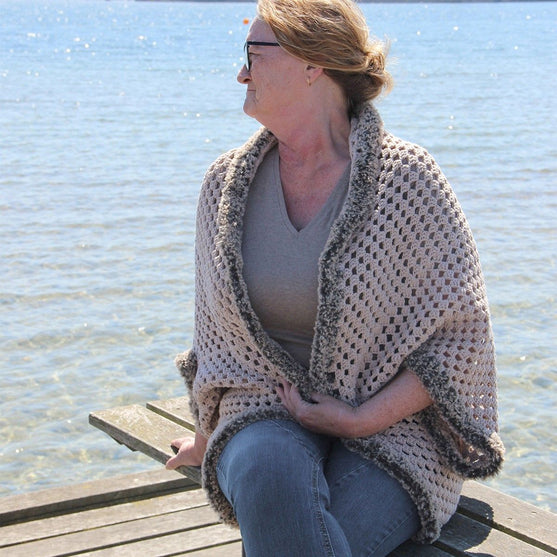 Gilet-Châle Grand-Mère
2