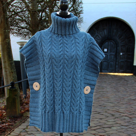 Poncho Emily - Women & Plus size
2