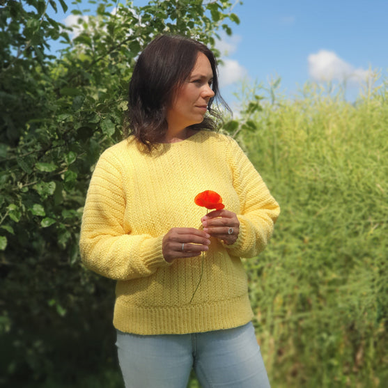 Sunny Bat - Sweater
3