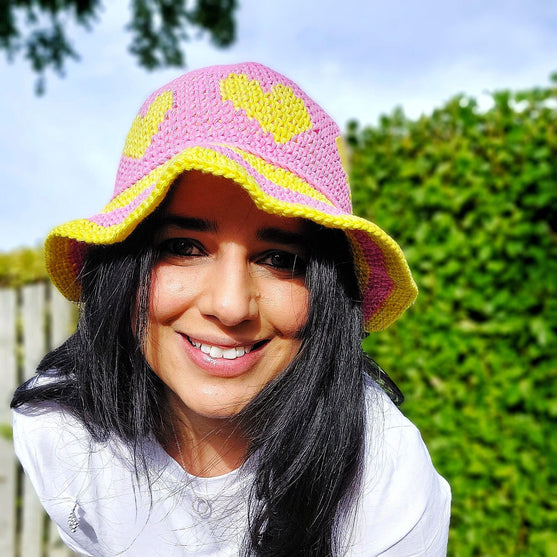 Daydreaming - Bucket Hat
1