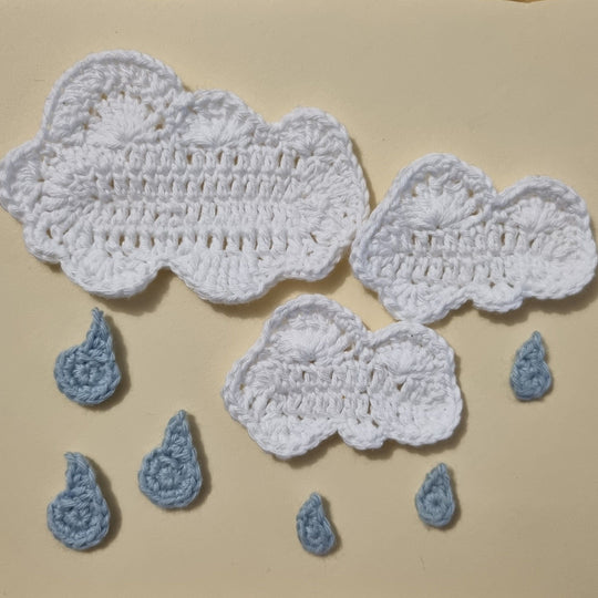 Clouds with rain drops - Applique