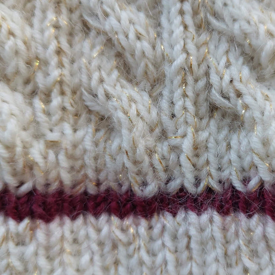 Tinseltown - Sweater
5