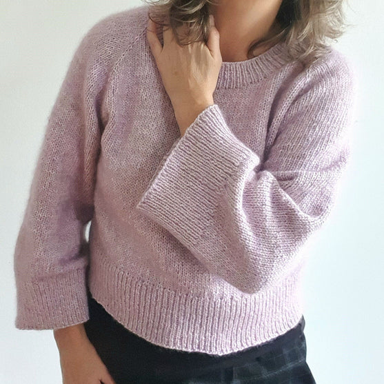 Japandy - Casual Blouse
4