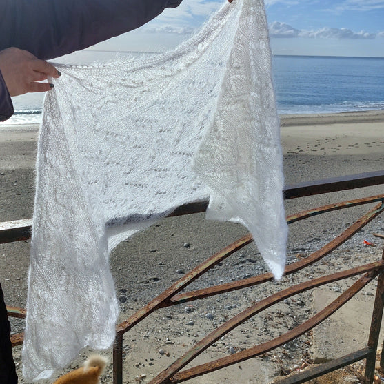 Snowy Peaks - Scarf
2