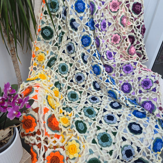 Claudia - Blanket
3