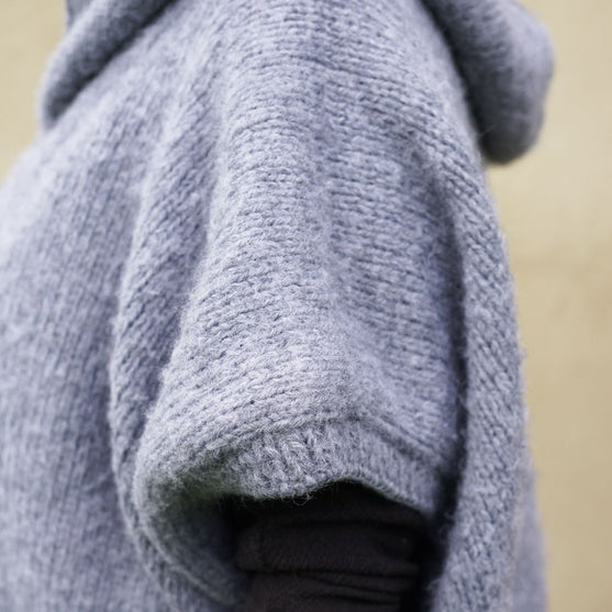 Fluffy Day Vest
7