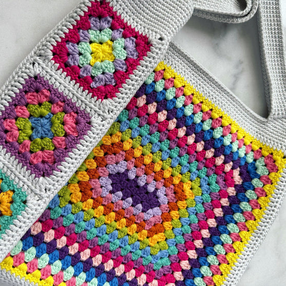 Granna - Tote Bag
4