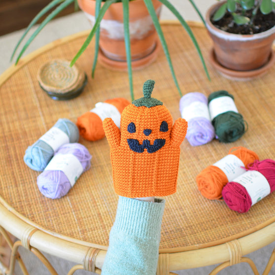 Halloween Hand Puppets
9