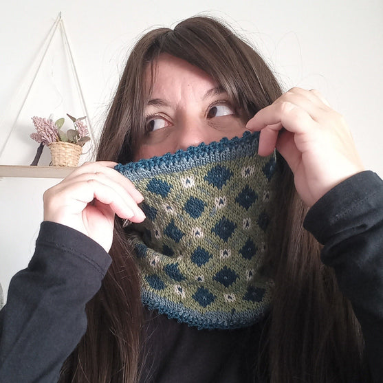 Mikoto - Neck Warmer
4