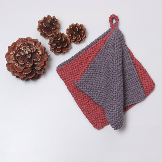 Pot holders with edge