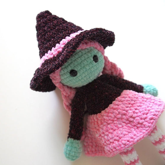 Rosie Rue the Witch
6