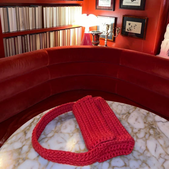 Trendy Messenger Bag
7